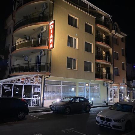 戴安娜家庭酒店 帕莫瑞 外观 照片
