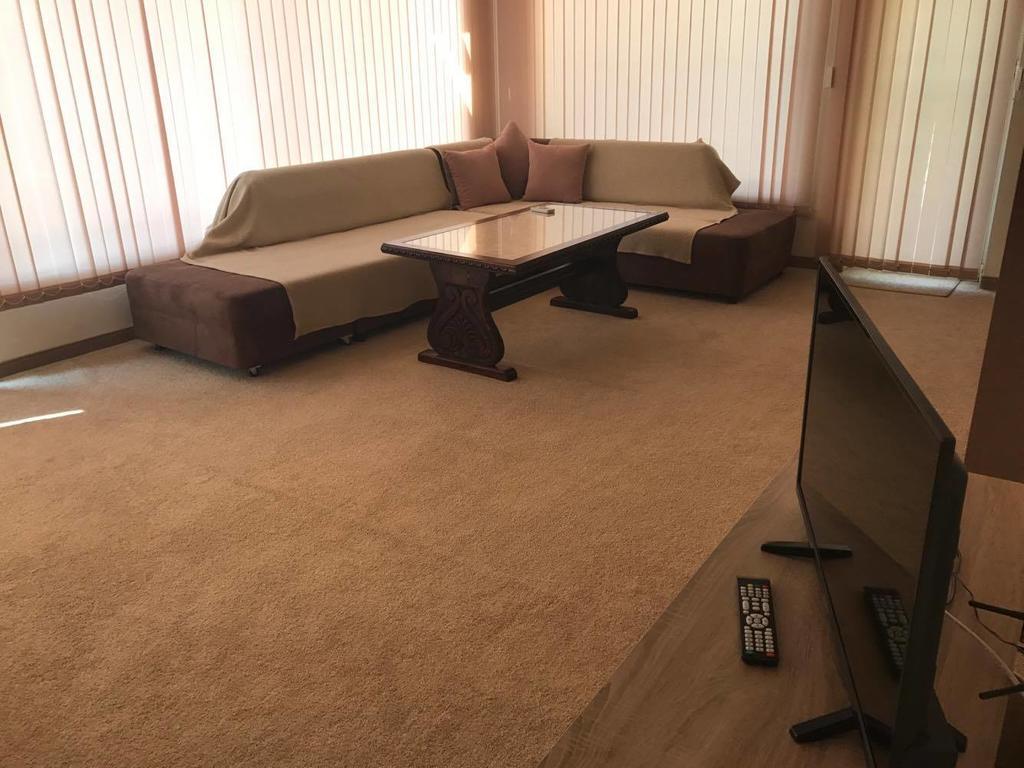 戴安娜家庭酒店 帕莫瑞 外观 照片